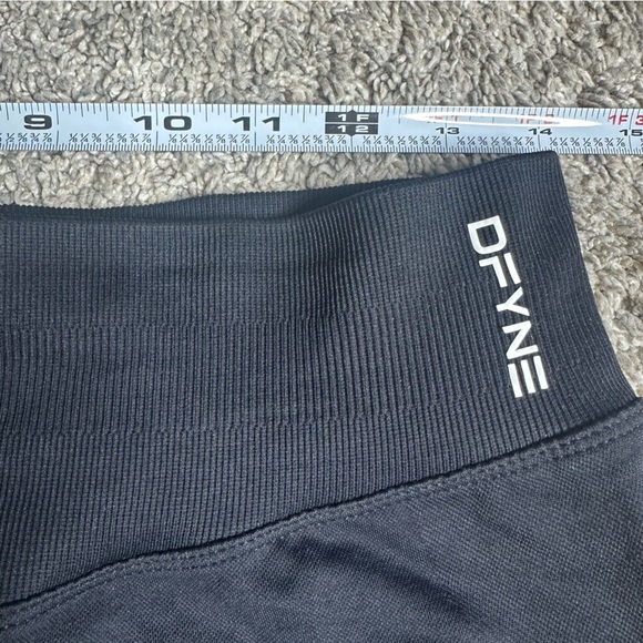 DFYNE Impact Leggings XL midnight black seamless booty lifting athletic gym - Picture 9 of 11